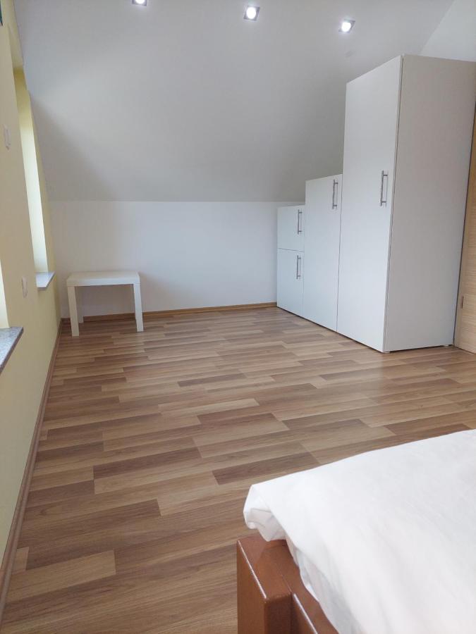 Appartement Apartma Vali à Gradisca Extérieur photo